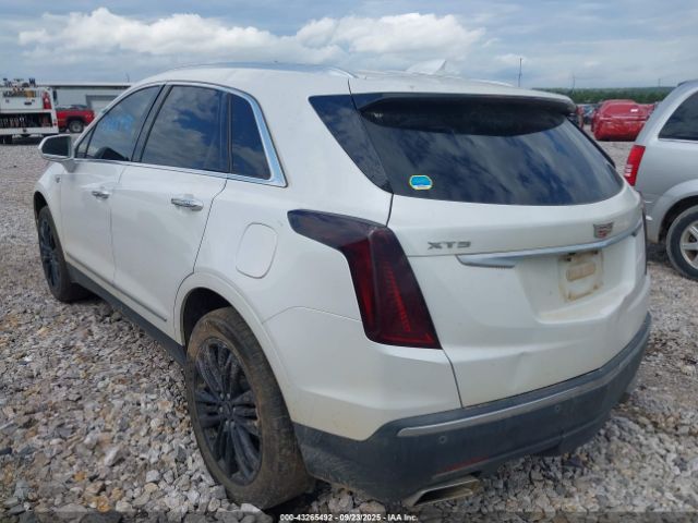 2017 CADILLAC XT5 1GYKNCRS2HZ103910 Photo 2