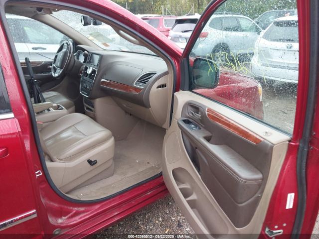 2011 CHRYSLER TOWN & COUNTRY 2A4RR8DG4BR749714 Photo 4