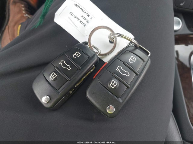 2018 AUDI Q3 WA1JCCFSXJR010029 Photo 10