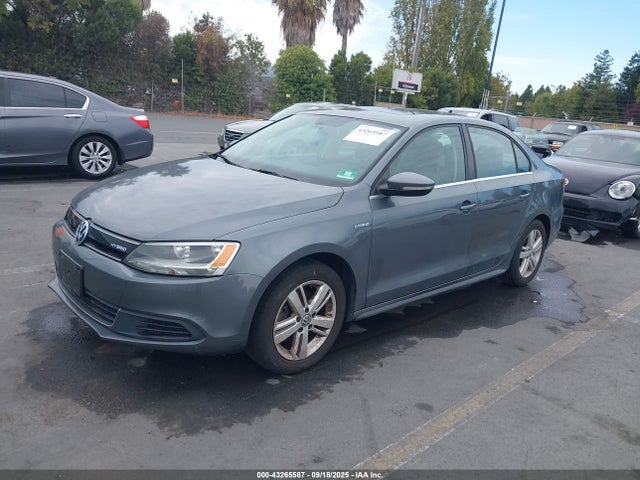 3VW637AJ5EM210631 Volkswagen Jetta