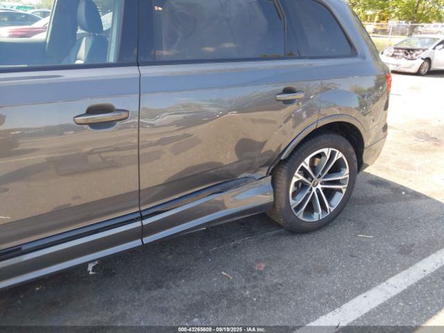 2025 AUDI Q7 WA1LCBF73SD002965 Photo 5