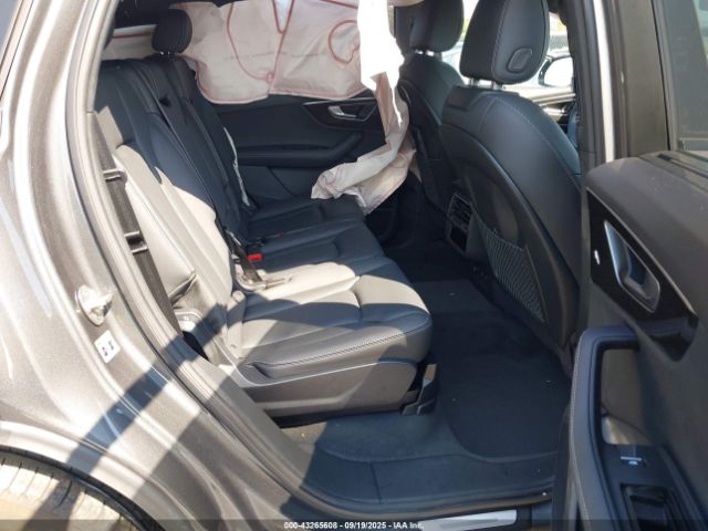 2025 AUDI Q7 WA1LCBF73SD002965 Photo 7