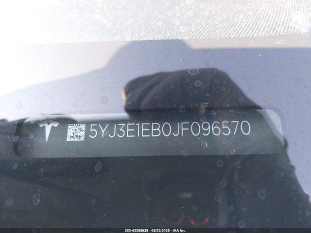 Продаж на аукціоні авто 2018 Tesla Model 3 Long Range/performance, vin: 5YJ3E1EB0JF096570, номер лоту: 43265638