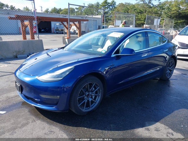 Продаж на аукціоні авто 2018 Tesla Model 3 Long Range/performance, vin: 5YJ3E1EB0JF096570, номер лоту: 43265638