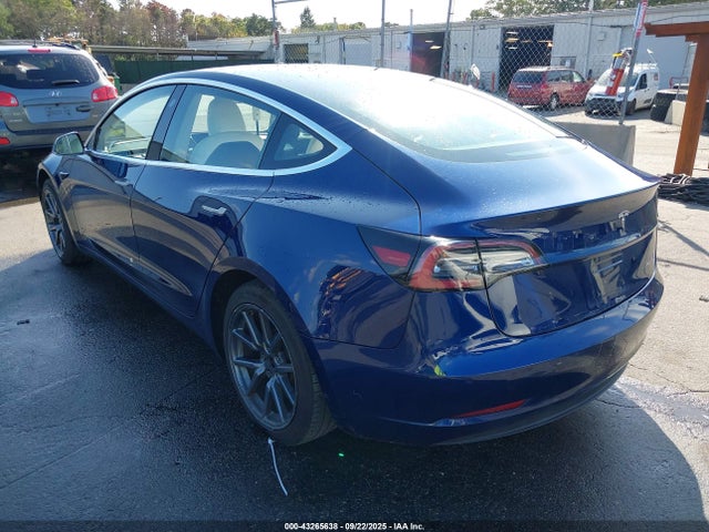 Продаж на аукціоні авто 2018 Tesla Model 3 Long Range/performance, vin: 5YJ3E1EB0JF096570, номер лоту: 43265638
