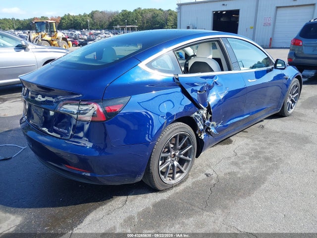 Продаж на аукціоні авто 2018 Tesla Model 3 Long Range/performance, vin: 5YJ3E1EB0JF096570, номер лоту: 43265638