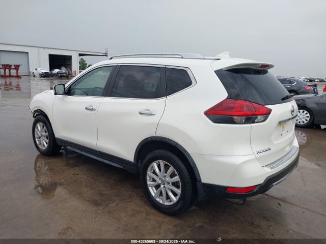 2018 NISSAN ROGUE JN8AT2MV4JW348819 Photo 2