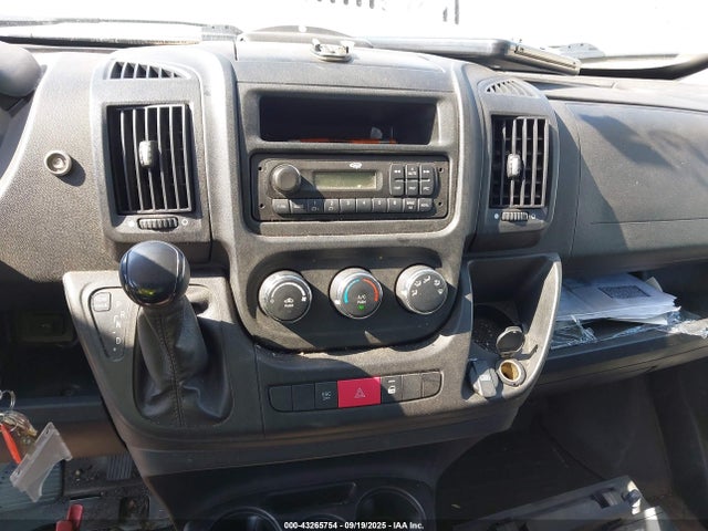 RAM Promaster 1500 2017 3C6TRVAG0HE511875 Image 17