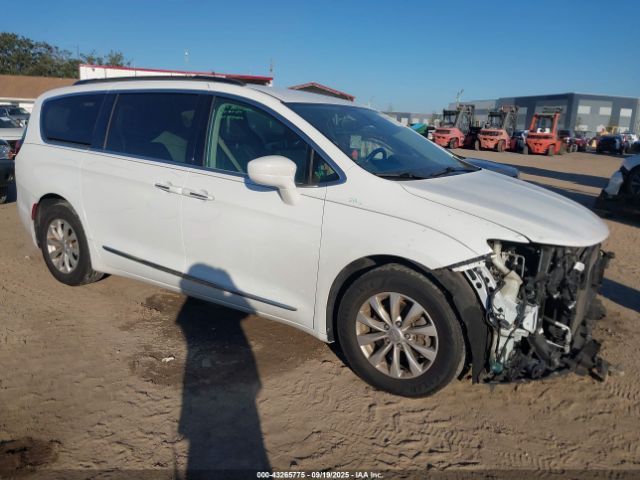 2017 CHRYSLER PACIFICA 2C4RC1BG1HR518375