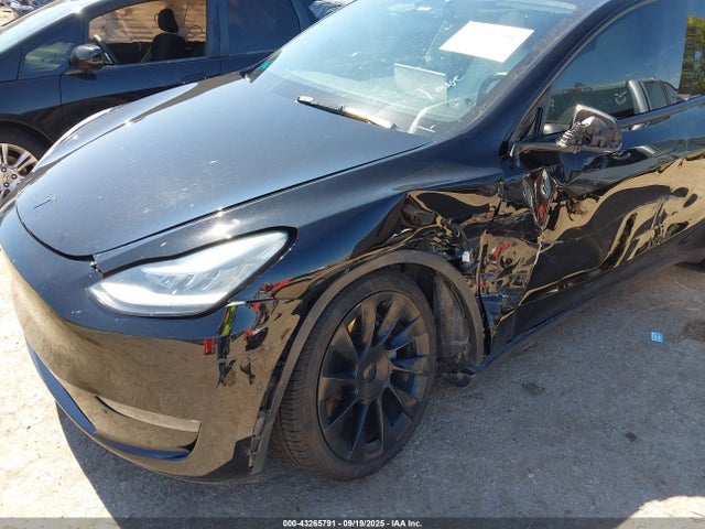 2021 TESLA MODEL Y 5YJYGDEE2MF154145 Photo 5