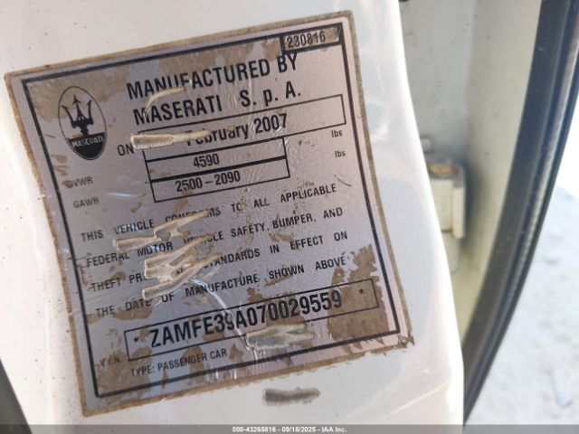 2007 MASERATI QUATTROPORTE ZAMFE39A070029559 Photo 8