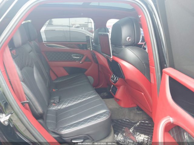2017 BENTLEY BENTAYGA SJAAC2ZV2HC015410 Photo 7