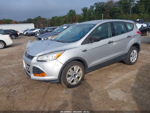 Ford ESCAPE S 2014 1FMCU0F7XEUC26662 Image 2