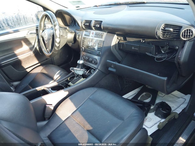 Продаж на аукціоні авто 2005 Mercedes-benz C 320 Luxury/sport, vin: WDBRF64J85F678090, номер лоту: 43266003