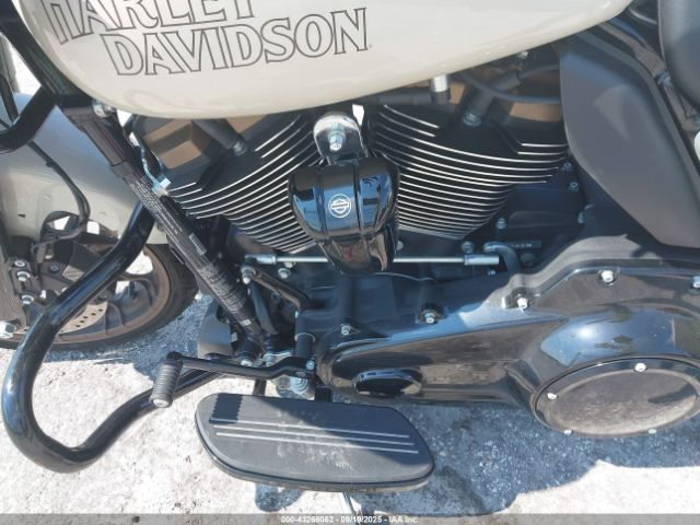2023 HARLEY-DAVIDSON FLTRXST 1HD1ACL17PB652280 Photo 8