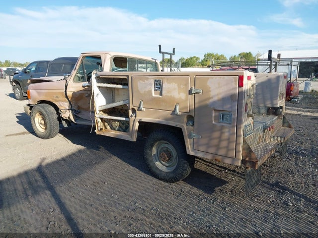 1988 FORD F250 1FTHF25H9JPB85105 Photo 2