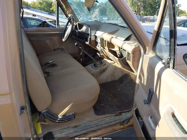1988 FORD F250 1FTHF25H9JPB85105 Photo 4