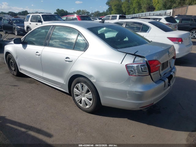 3VWD07AJ6EM275715 Volkswagen Jetta 1.8t Se