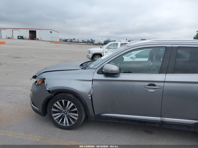 Продаж на аукціоні авто 2020 Mitsubishi Outlander Sel 2.4 S-awc, vin: JA4AZ3A30LZ031828, номер лоту: 43266298