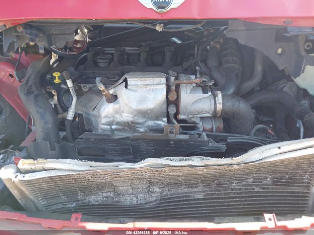 2010 MINI COOPER S CLUBMAN WMWMM3C56ATP76130 Photo 9