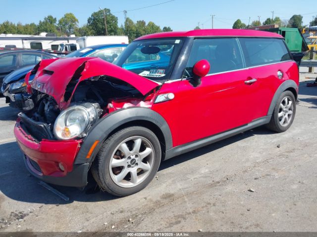 2010 MINI COOPER S CLUBMAN WMWMM3C56ATP76130 Photo 1