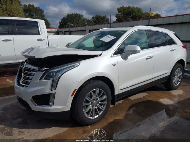 2017 CADILLAC XT5 1GYKNBRS2HZ109281 Photo 1