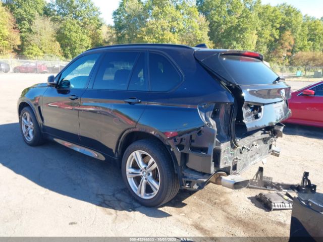 2018 BMW X5 5UXKR6C54J0U14245 Photo 2