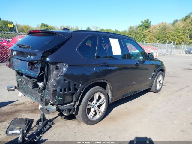 2018 BMW X5 5UXKR6C54J0U14245 Photo 3