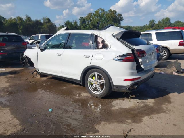 2016 PORSCHE CAYENNE E-HYBRID WP1AE2A21GLA18290 Photo 2