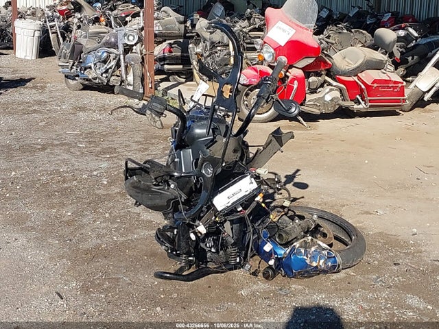 2022 HARLEY-DAVIDSON FLTRXS 1HD1KTP19NB642306 Photo 4