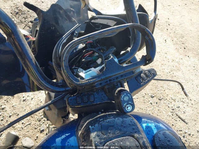 2022 HARLEY-DAVIDSON FLTRXS 1HD1KTP19NB642306 Photo 6