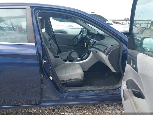 Honda k24w1 2014 1HGCR2F35EA204327 Image 5