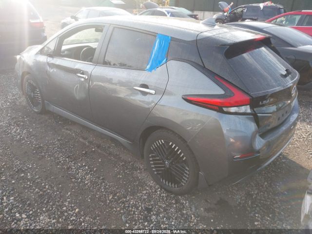 2024 NISSAN LEAF 1N4CZ1CV1RC550616 Photo 2