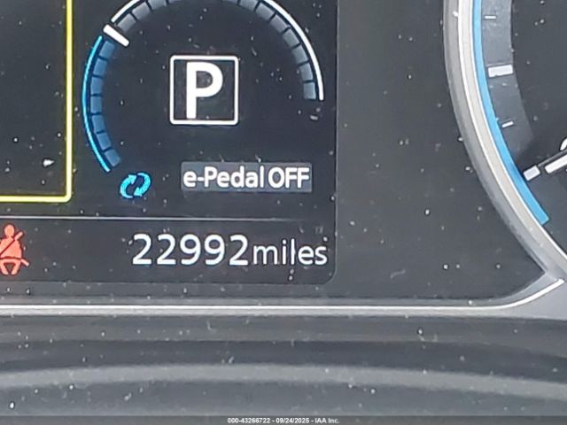 2024 NISSAN LEAF 1N4CZ1CV1RC550616 Photo 6