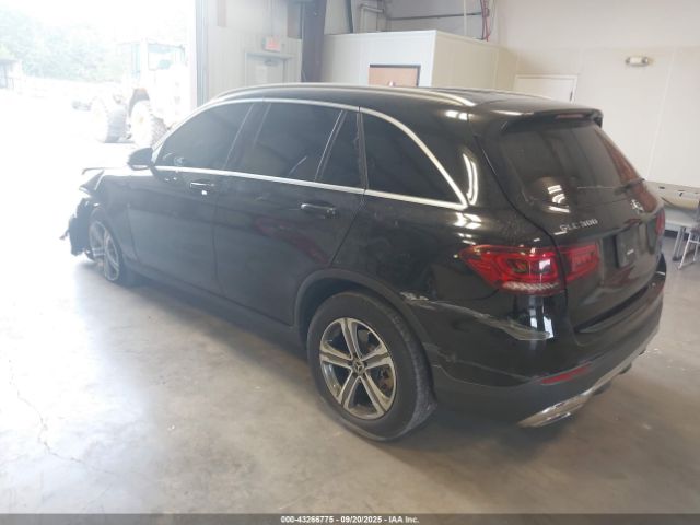 2020 MERCEDES-BENZ GLC 300 WDC0G8DBXLF719922 Photo 2