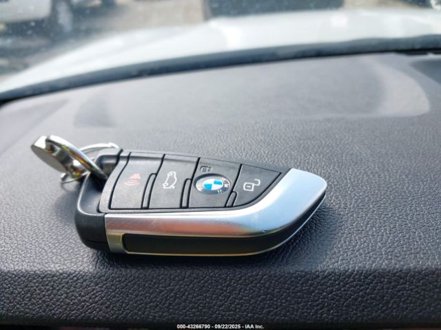 2022 BMW 330I 3MW5R7J02N8C36114 Photo 10