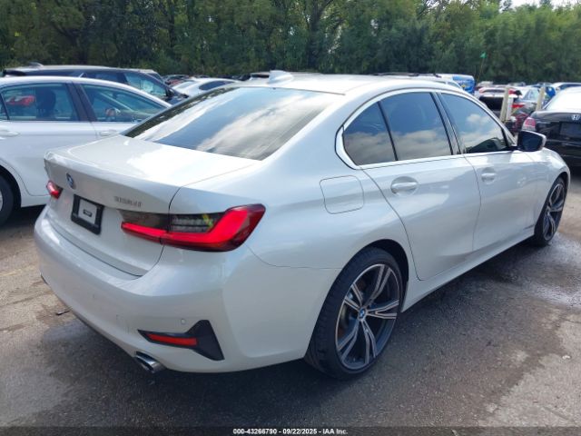 2022 BMW 330I 3MW5R7J02N8C36114 Photo 3