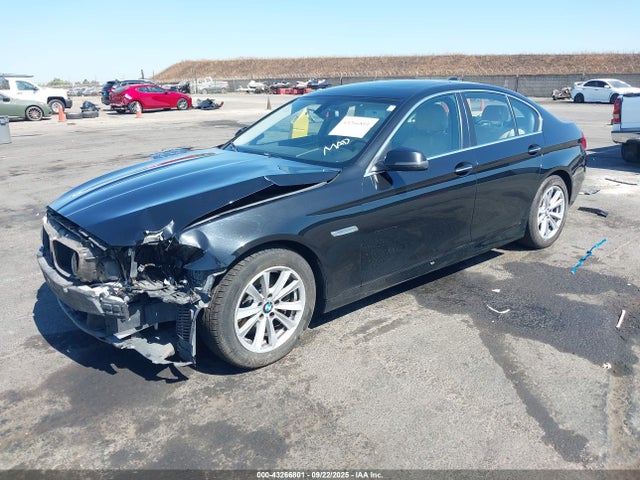 BMW 2016 2016 WBA5A5C51GG352543 Image 2