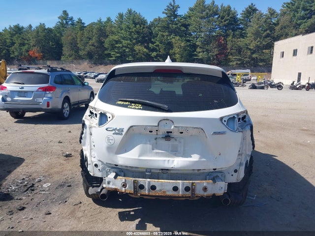 Mazda py 2016 JM3KE4BY7G0752395 Image 16