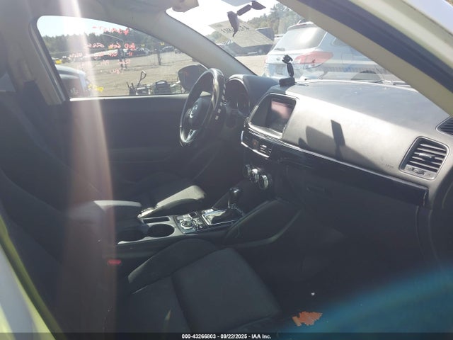 Mazda py 2016 JM3KE4BY7G0752395 Image 5