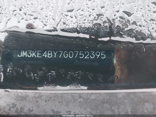 Mazda py 2016 JM3KE4BY7G0752395 Image 9
