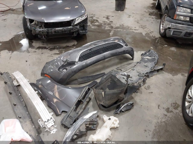 2C4RC1BG5JR185801 Chrysler 2018