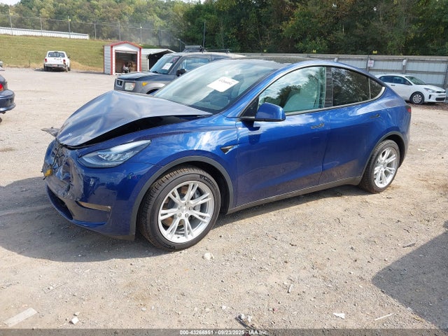2021 TESLA MODEL Y 5YJYGDEEXMF303644 Photo 1