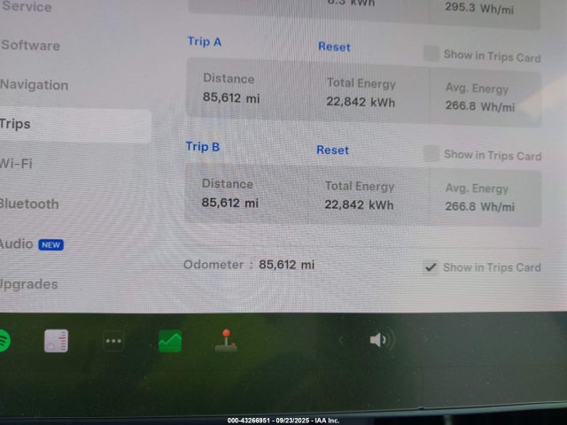 2021 TESLA MODEL Y 5YJYGDEEXMF303644 Photo 6