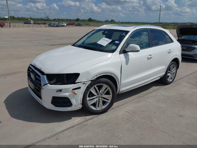 2017 AUDI Q3 WA1BCCFS5HR014424 Photo 1