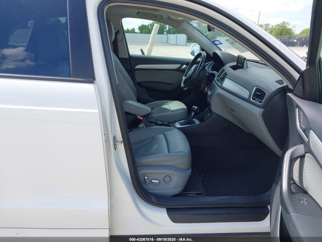 2017 AUDI Q3 WA1BCCFS5HR014424 Photo 4