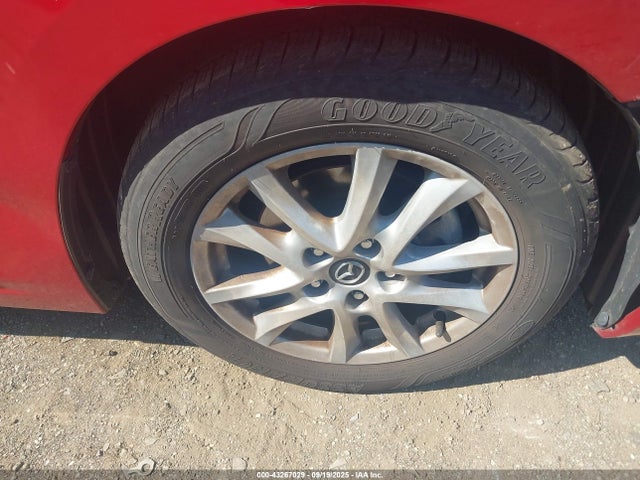 3MZBM1W77FM127161 Mazda pe