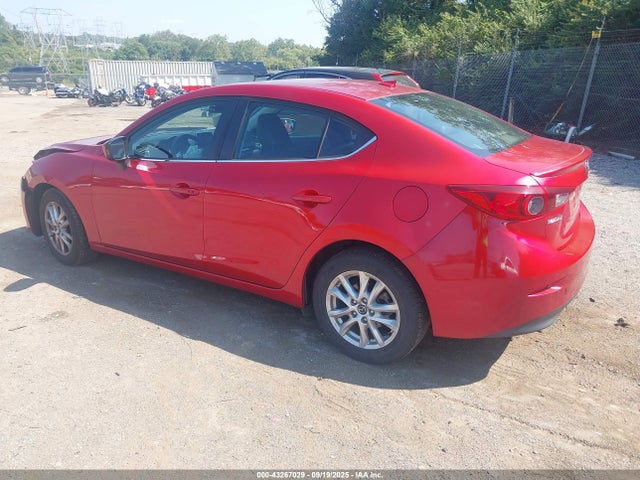 3MZBM1W77FM127161 Mazda pe
