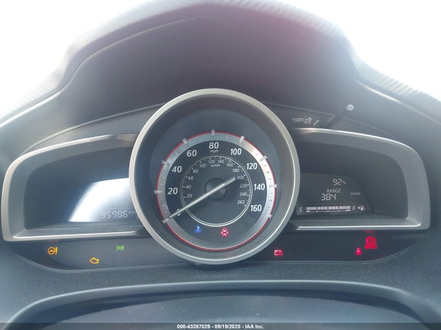 3MZBM1W77FM127161 Mazda pe