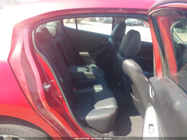3MZBM1W77FM127161 Mazda pe